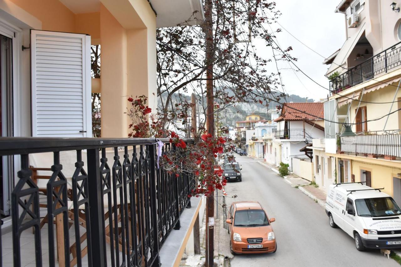 Athina'S Maisonette Закинтос Екстериор снимка